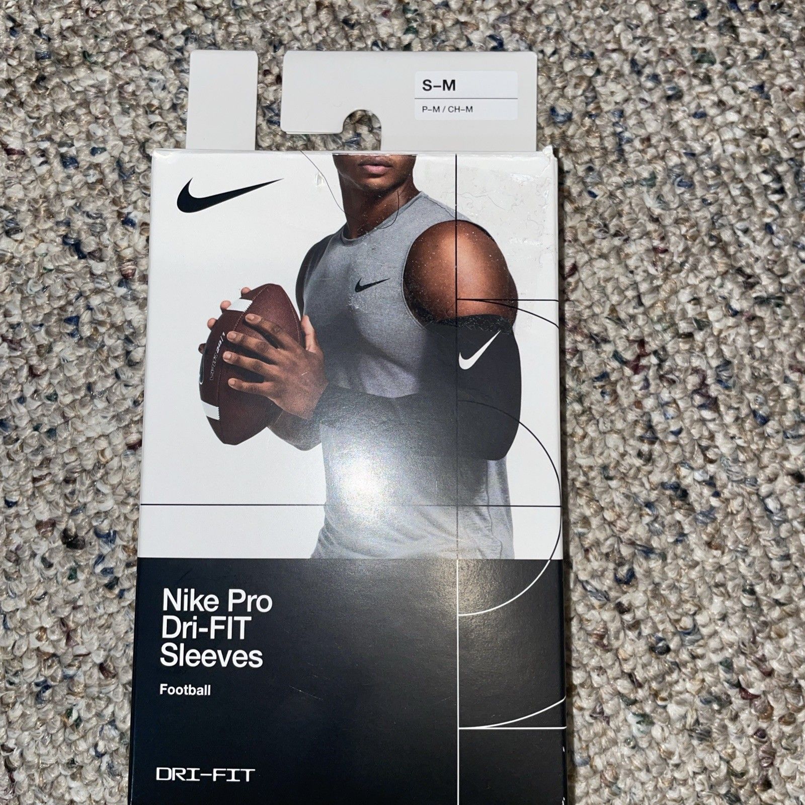 Nike Pro Dri-Fit Arm Sleeves Men's S/M Football Black/White